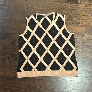 Saks Fifth Avenue Women’s Black and Tan Argyle Cashmere Vest Size 1X